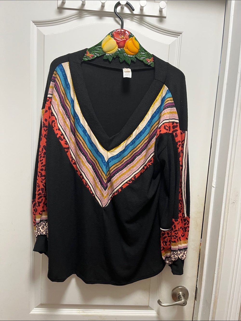 7th Ray Black V-Neck Top with Multicolor Chevron and Red Animal-Print Sleeves